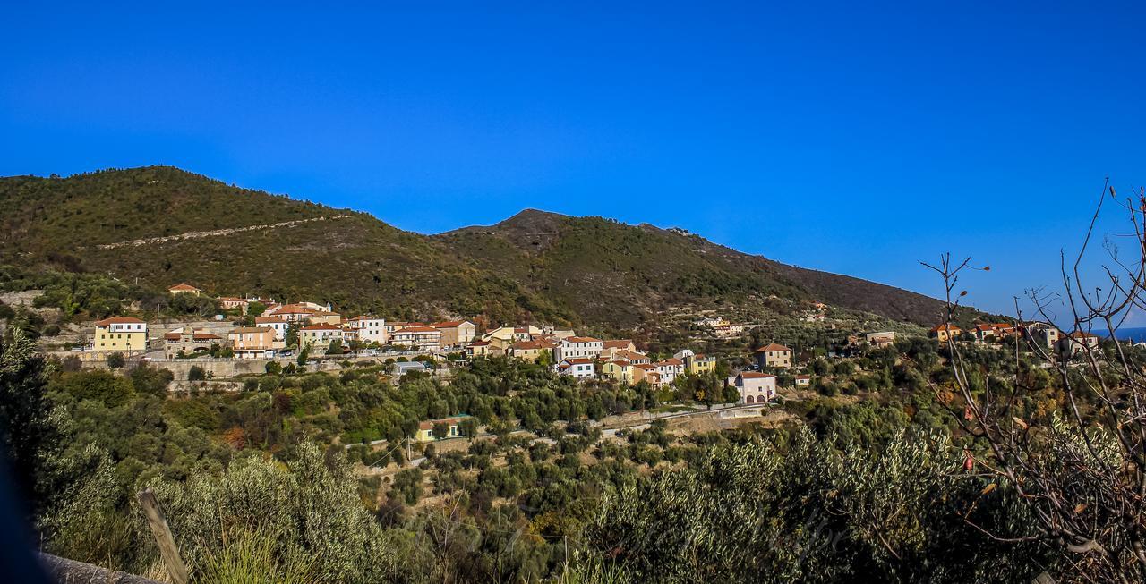 Bed & Breakfast Ca' Di Vissai Arnasco Exterior foto